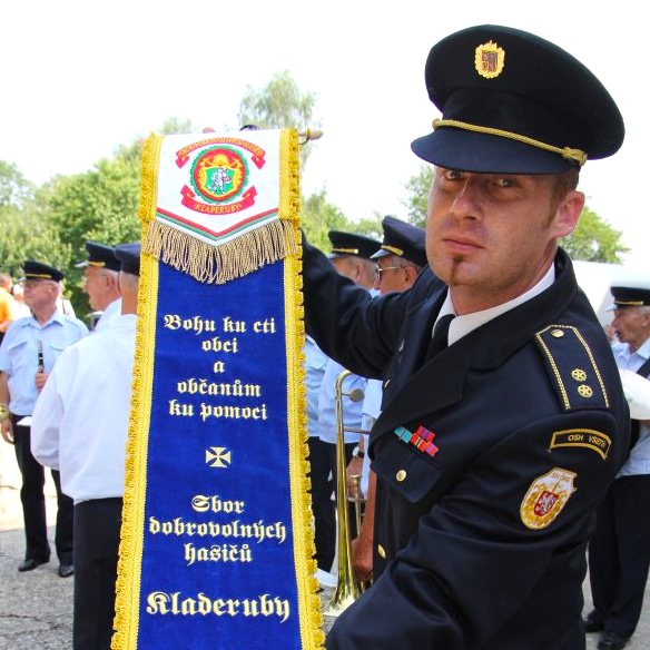 Vyšívaná stuha pro SDH Kladeruby, výroba pamětních stuh, smuteční stuhy, šerpy