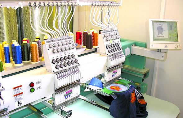 Automatová výšivka, nášivky a automatové vyšívání