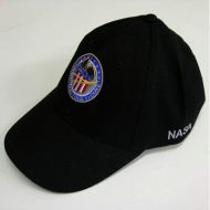 Čepice s výšivkou - NASA