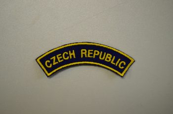Domovenka nášivka Czech Republic žlutě vyšitá na modrém podkladu