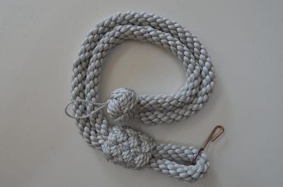 Ozdobná šňůra stříbrná (4)